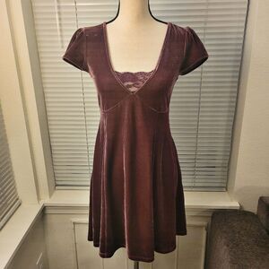 Frenchi Velvet Mini Dress | M